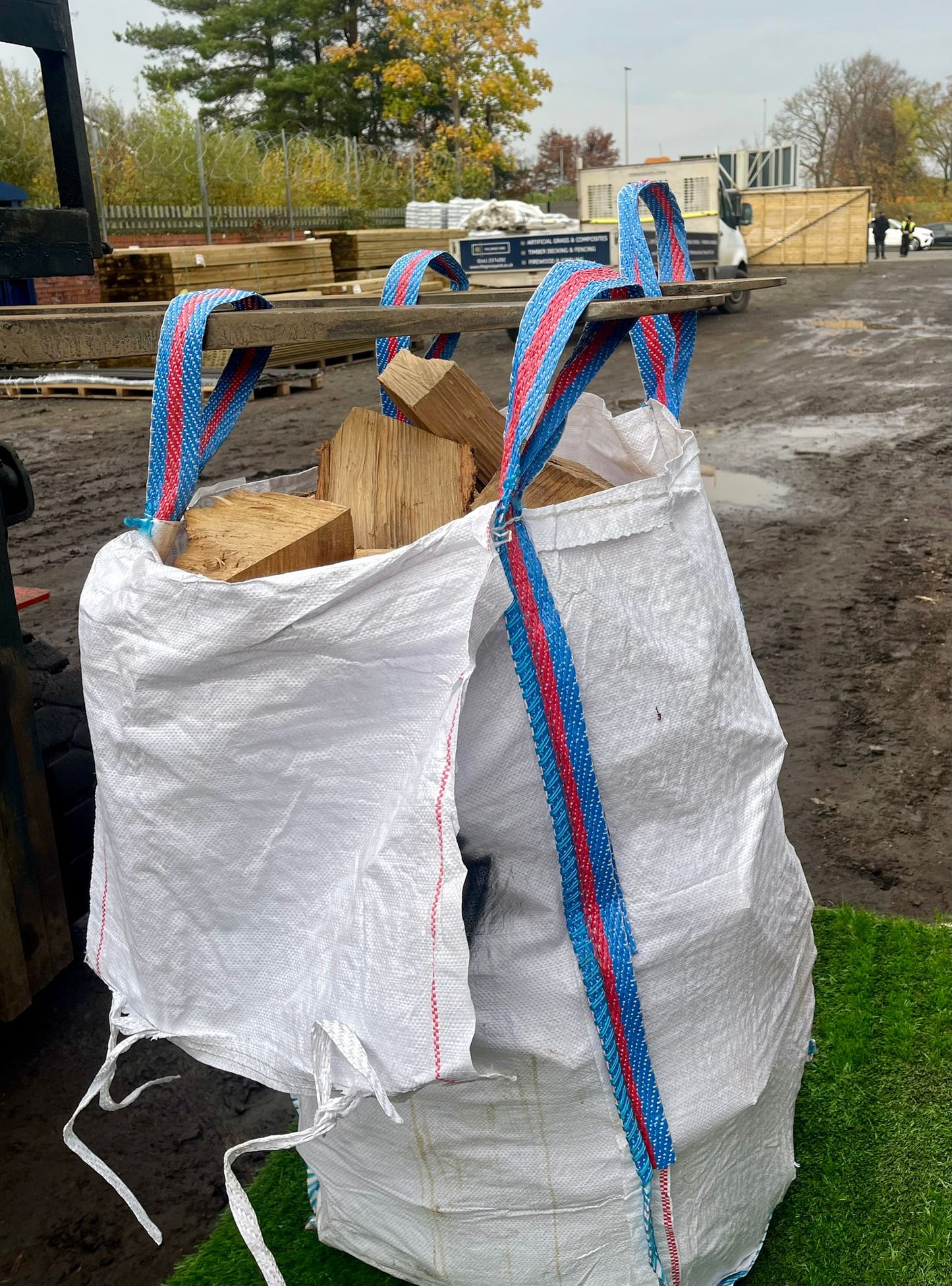 2 Kiln Dried Oak Firewood - Barrow Bags