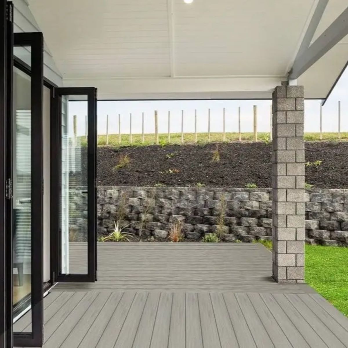 Capped Range - Composite Decking 4800x141x22mm