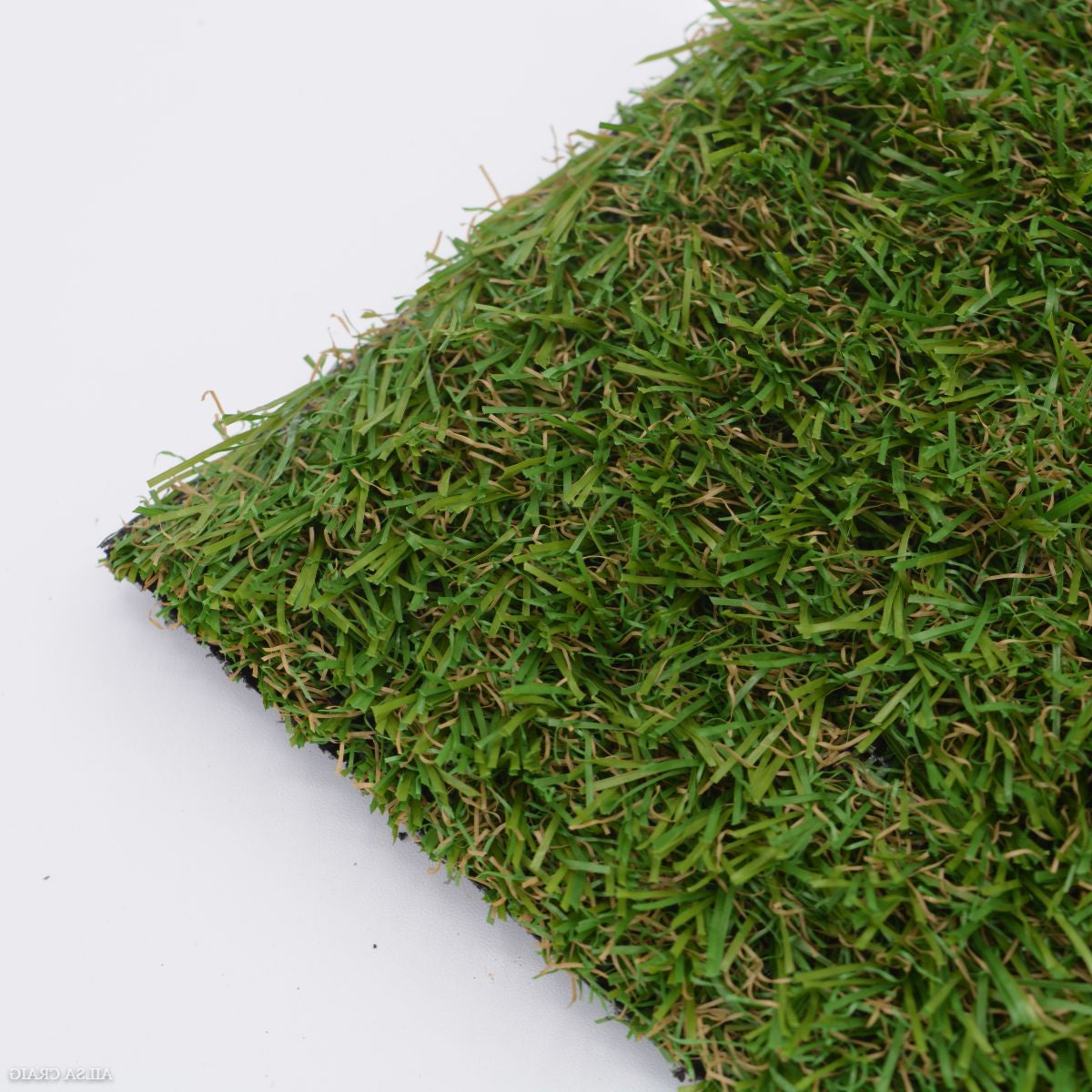 Coll 30mm budget artificial grass close up texture