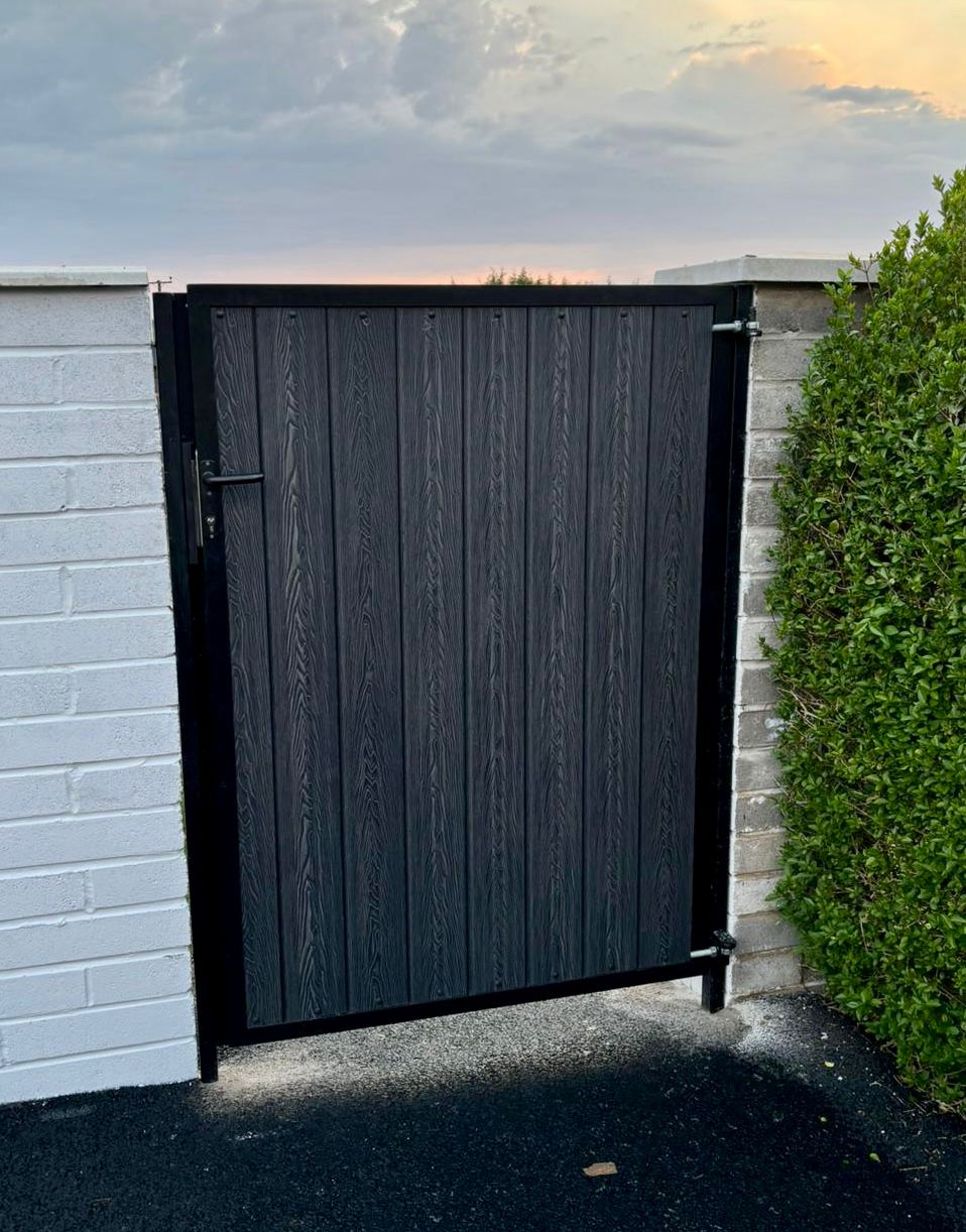 Classic Range Composite Fence Boards