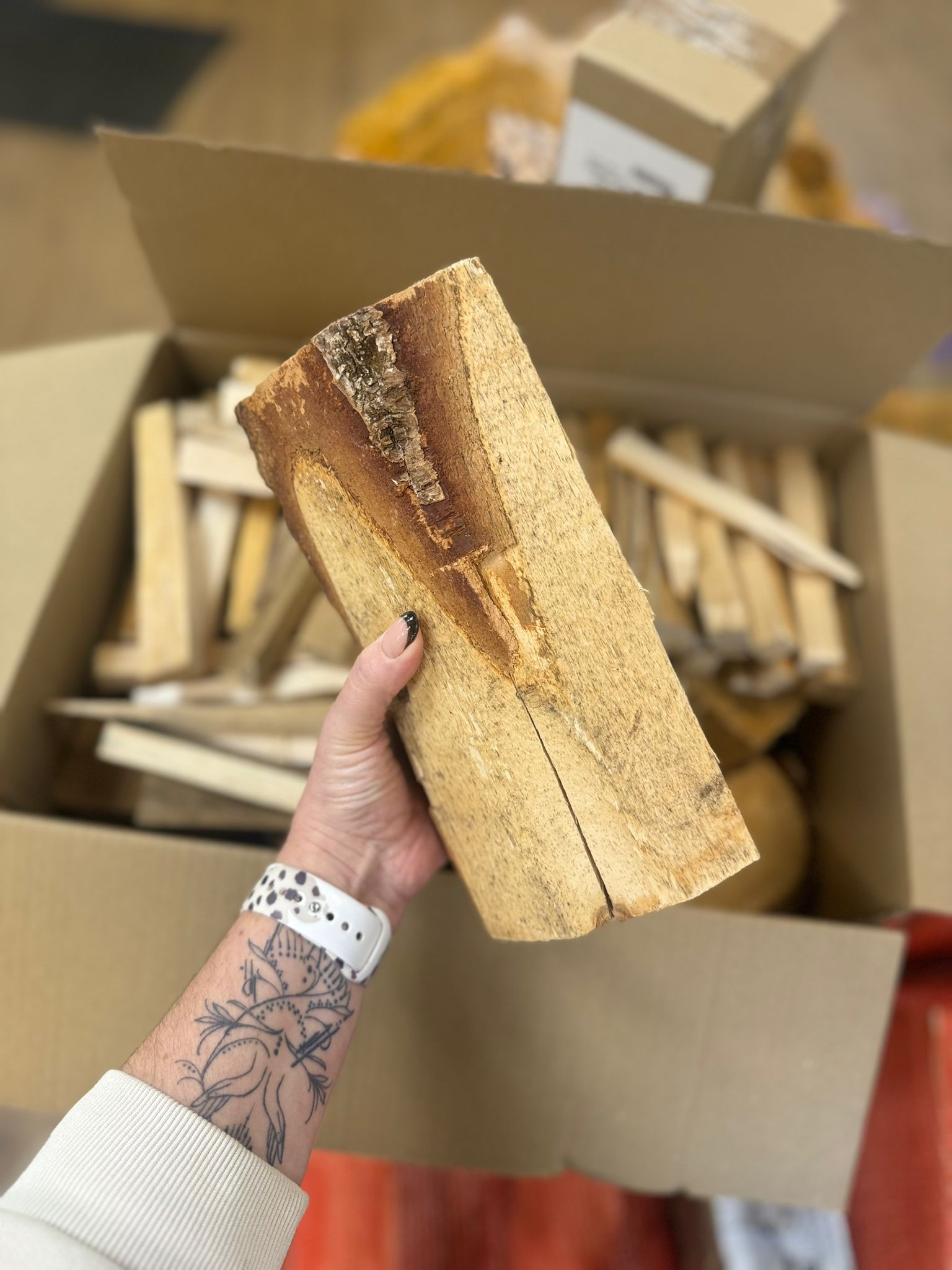 The Fire Kit - Kiln Dried Logs In A Box